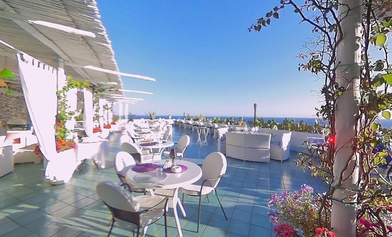 Hotel Le Fioriere Праяно Екстер'єр фото